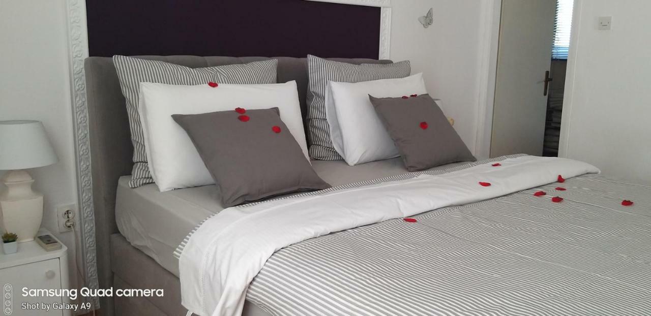 Apartman Felice Стариград-Пакленица Экстерьер фото